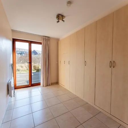 In Koksijde Near The Beach, Cleaning Included Appartement