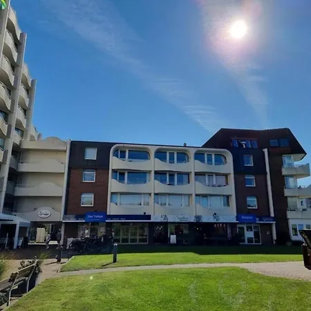 In Koksijde Near The Beach, Cleaning Included Διαμέρισμα